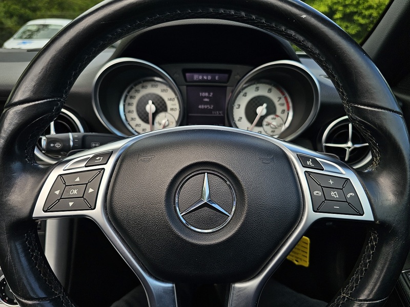 Mercedes-Benz SLK SLK200 AMG Sport - U1451