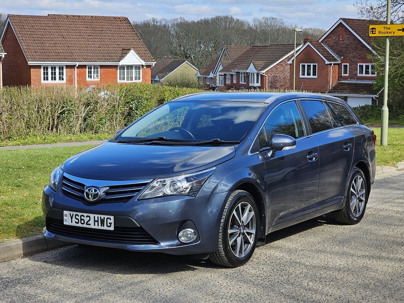 Toyota Avensis V-Matic TR - U1452