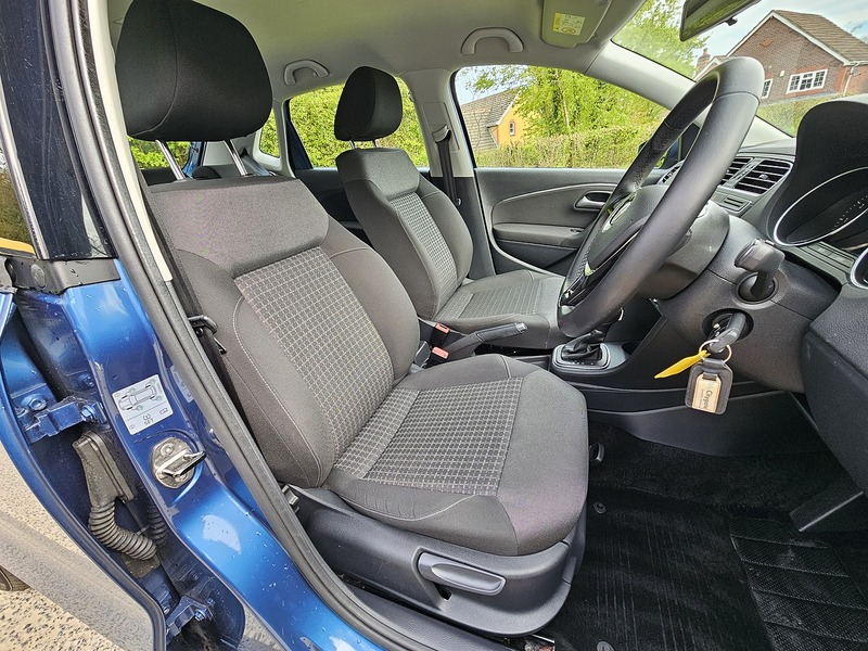 Volkswagen Polo TSI BlueMotion Tech SE - U1454
