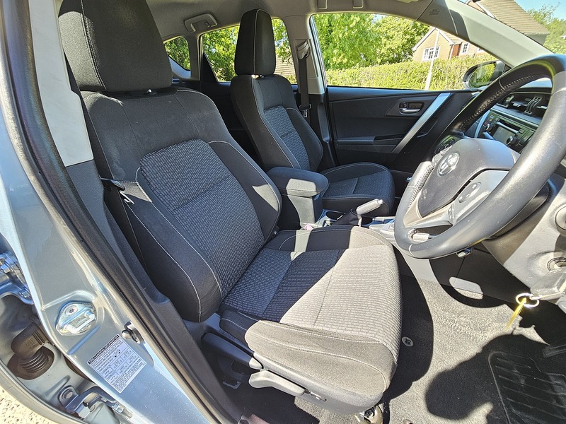 Toyota Auris V-Matic Icon Plus - U1460