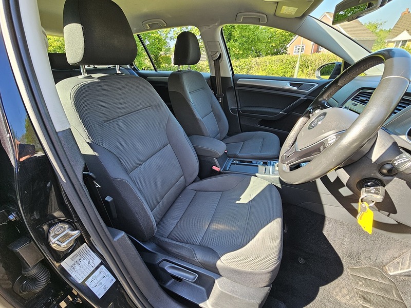 Volkswagen Golf TSI BlueMotion Tech Match - U1465