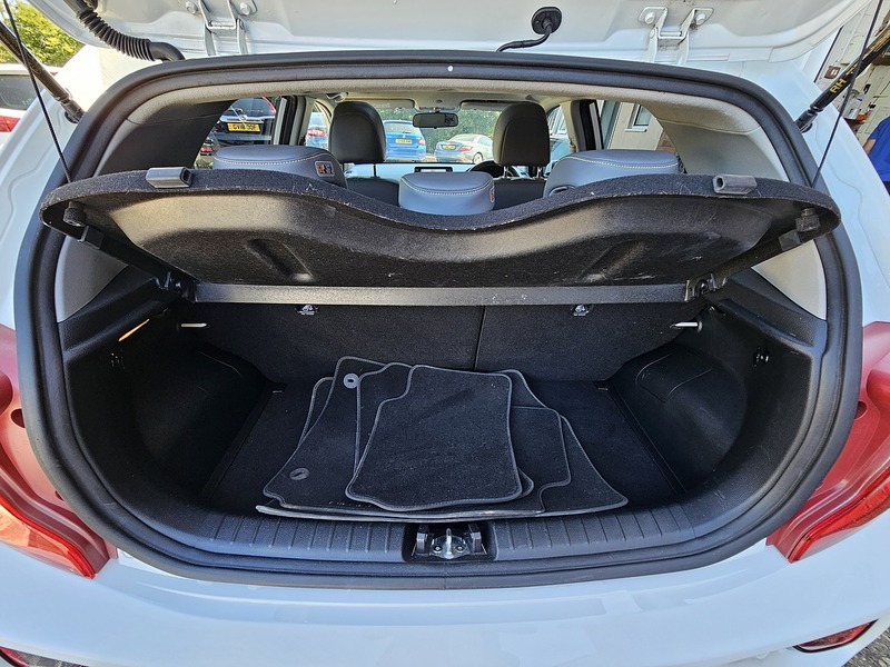 Kia Picanto X-Line S - U1472