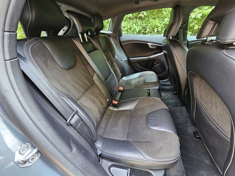 Volvo V40 D3 R-Design Nav - U1518