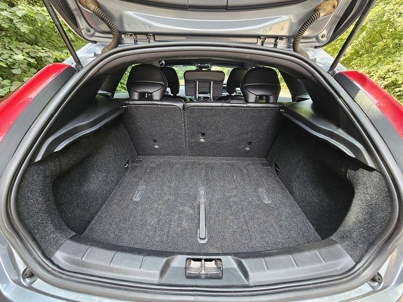 Volvo V40 D3 R-Design Nav - U1518