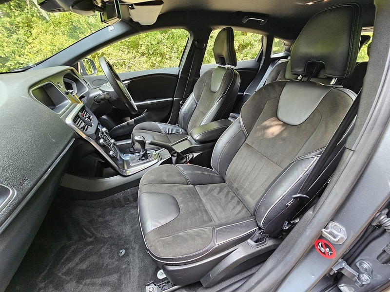 Volvo V40 D3 R-Design Nav - U1518