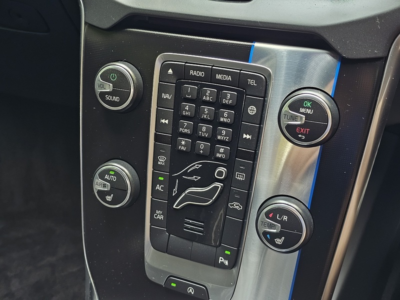 Volvo V40 D3 R-Design Nav - U1518