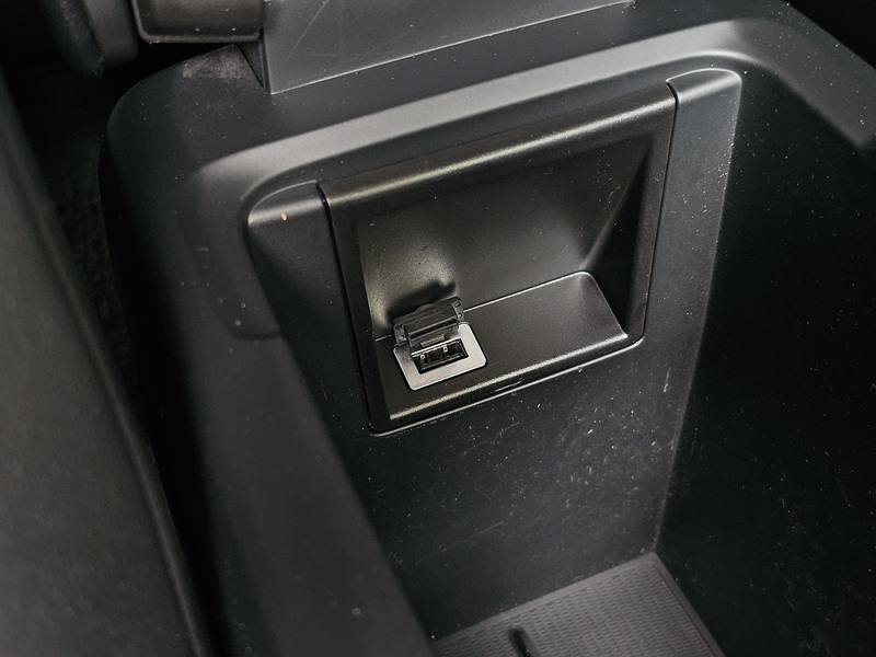 Volvo V40 D3 R-Design Nav - U1518