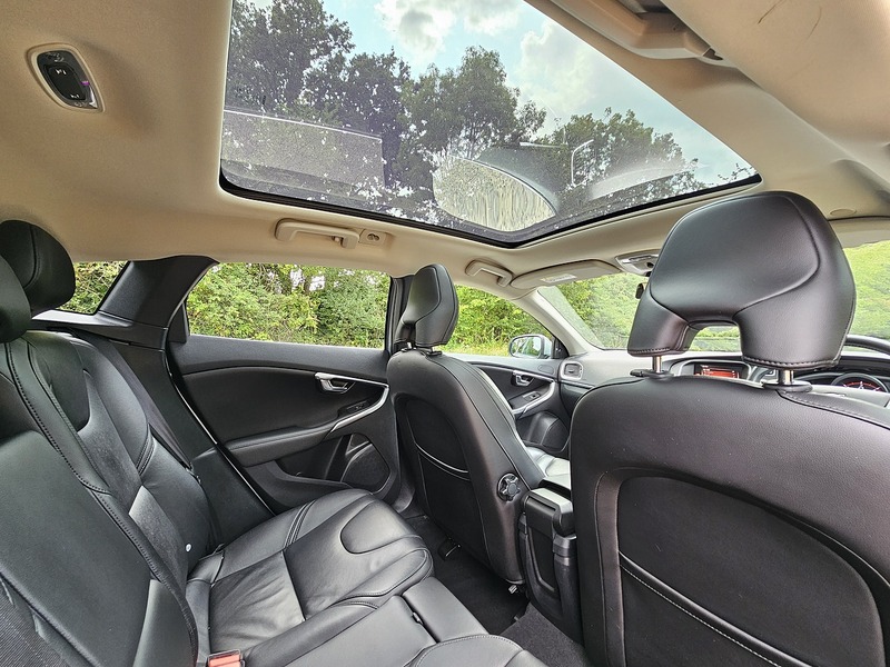 Volvo V40 D3 Inscription - U1534