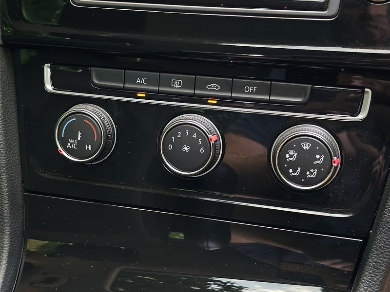 Volkswagen Golf TSI BlueMotion Tech GT Edition - U1538