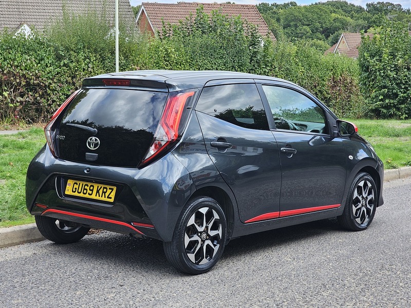 Toyota AYGO VVT-i x-trend - U1539