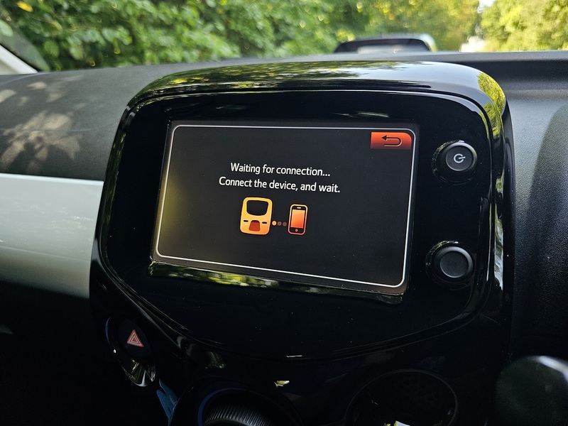Toyota AYGO VVT-i x-pression - U1550