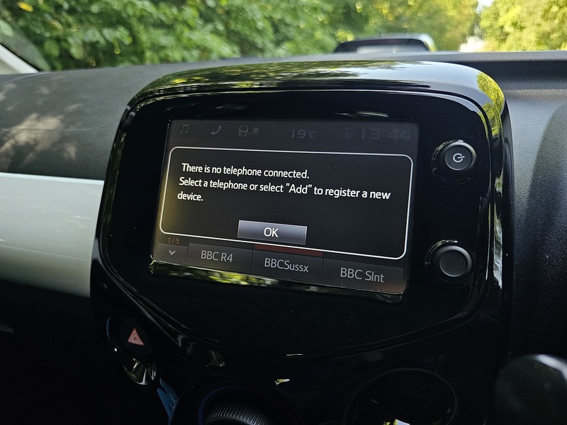 Toyota AYGO VVT-i x-pression - U1550