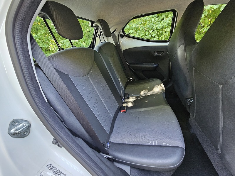 Toyota AYGO VVT-i x-pression - U1550