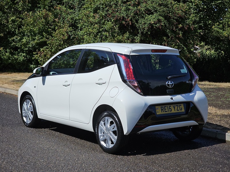 Toyota AYGO VVT-i x-pression - U1550