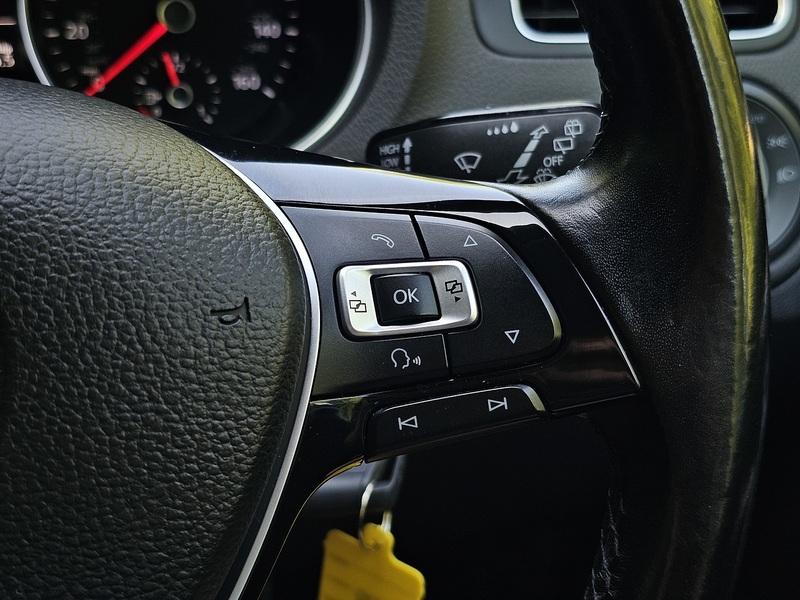 Volkswagen Polo TSI Match Edition - U1559