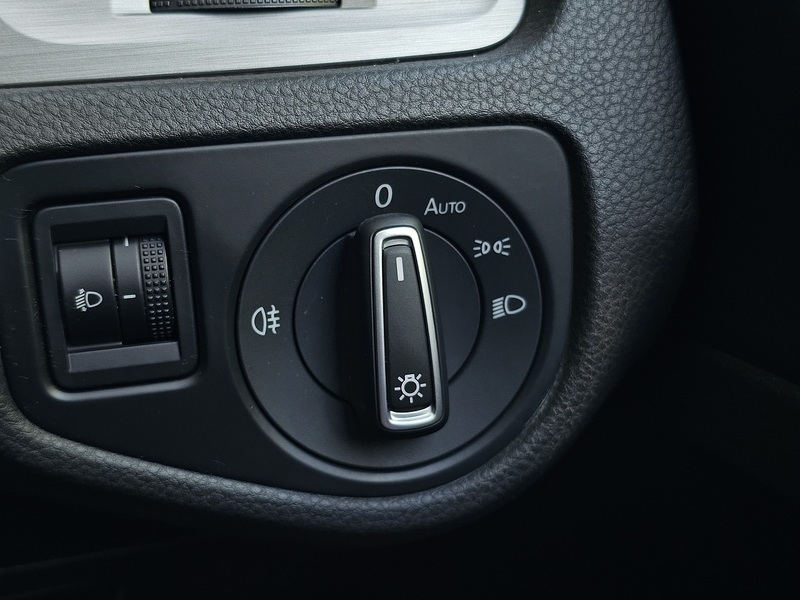 Volkswagen Golf TSI BlueMotion Tech SE - U1577