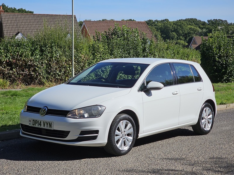 Volkswagen Golf TSI BlueMotion Tech SE - U1577