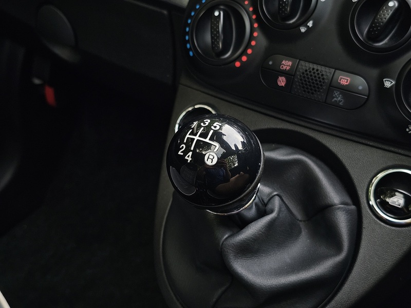 Fiat 500 Lounge - U1580