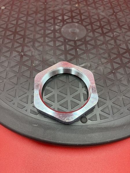 NUT; LINK END Image 5
