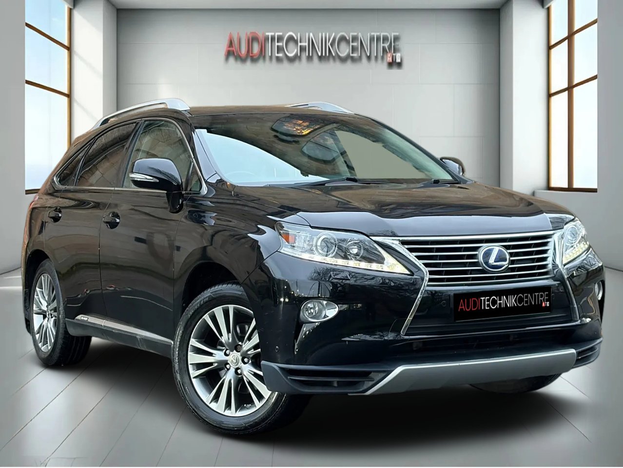 Lexus 3.5 450h V6 Luxury SUV 5dr Petrol Hybrid CVT 4WD Euro 5 (s/s) (299 ps)