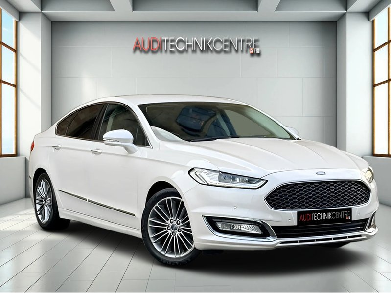 2.0 TiVCT Vignale Saloon 4dr Petrol Hybrid CVT 6Spd Euro 6 (s/s) (187 ps)
