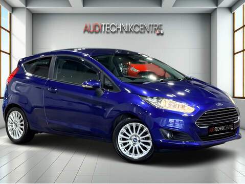 1.0T EcoBoost Titanium Hatchback 3dr Petrol Manual Euro 5 (s/s) (100 ps)