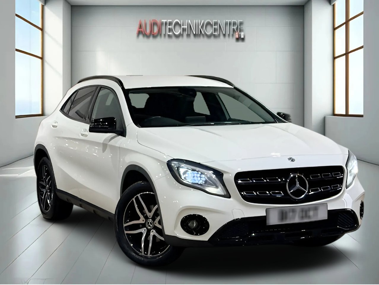 Mercedes-Benz GLA180 Urban Edition SUV 1.6 Automatic Petrol