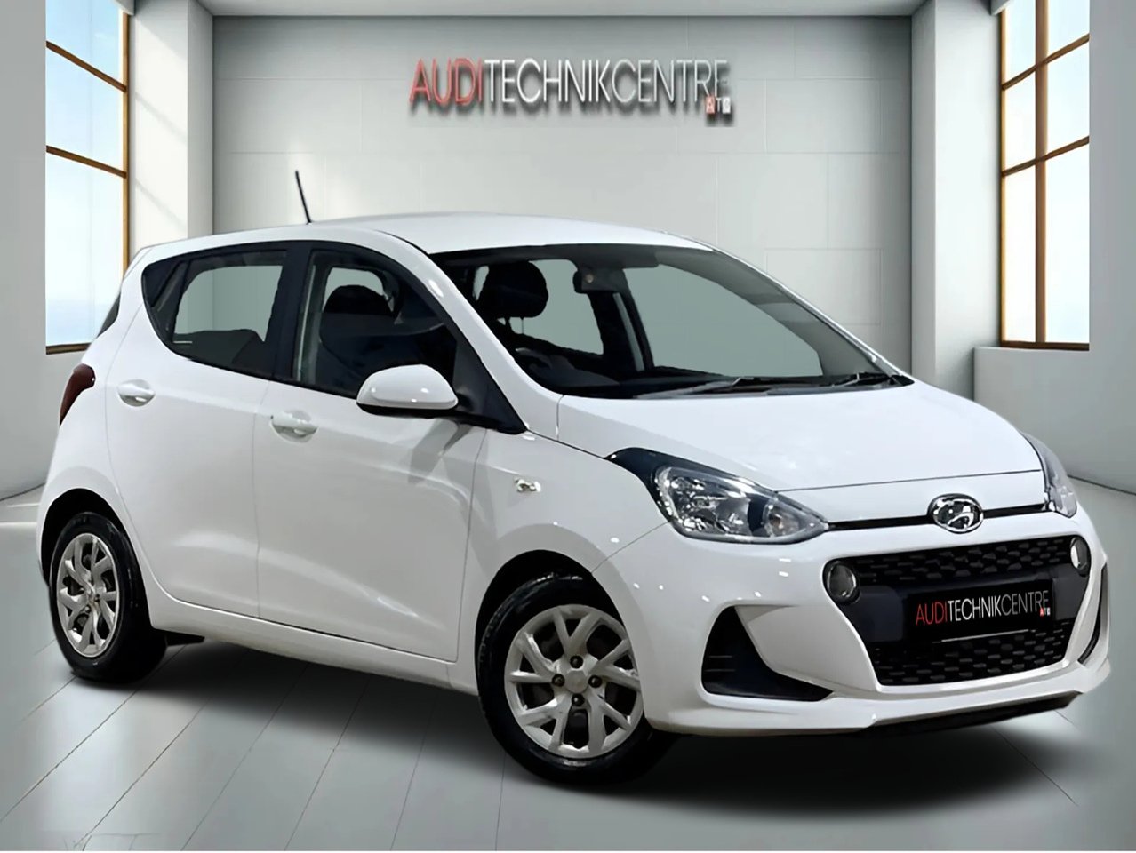 Hyundai 1.0 SE Hatchback 5dr Petrol Manual Euro 6 (66 ps)