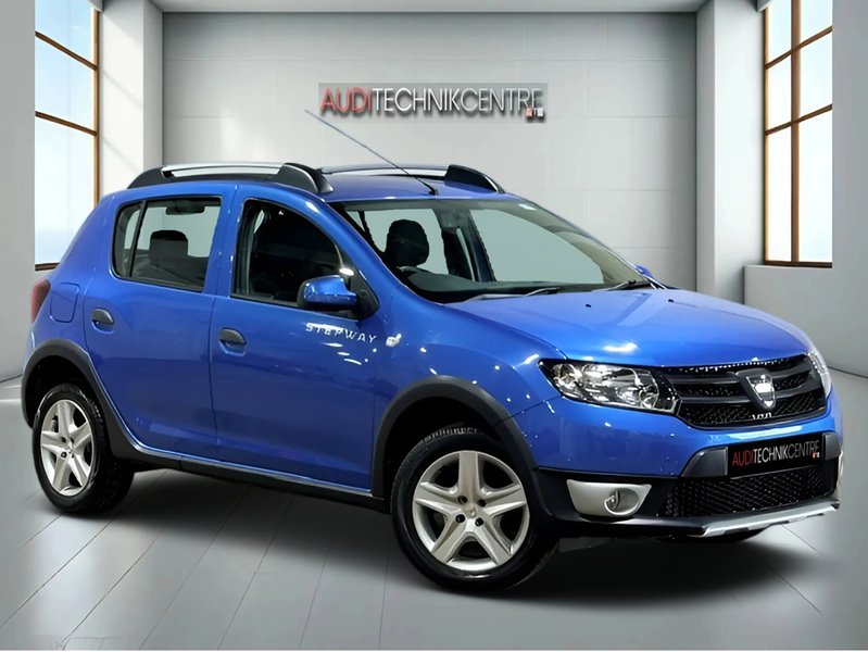 Azurite Blue 2015 Dacia Sandero Stepway Hatchback Front-wheel drive Manual