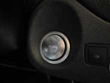 Mercedes-Benz GLA GLA200d AMG Line - U1127