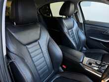 BMW 3 Series 330e Sport Pro - U1155