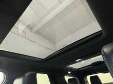 Land Rover Discovery D250 MHEV R-Dynamic SE - U1165