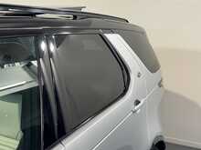 Land Rover Discovery D250 MHEV R-Dynamic SE - U1165