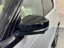 Land Rover Discovery D250 MHEV R-Dynamic SE - U1165