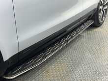 Land Rover Discovery D250 MHEV R-Dynamic SE - U1165