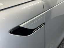 Land Rover Discovery D250 MHEV R-Dynamic SE - U1165