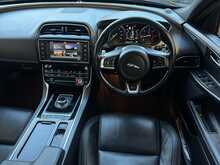 Jaguar XE d R-Sport - U1173