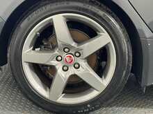 Jaguar XE d R-Sport - U1173