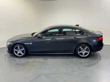 Jaguar XE d R-Sport - U1173