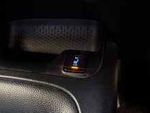 Toyota Corolla VVT-h Icon Tech - U1183