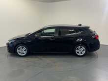 Toyota Corolla VVT-h Icon Tech - U1183