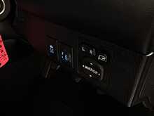 Toyota RAV4 D-4D Icon - U1195