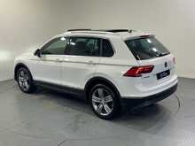 Volkswagen Tiguan TSI BlueMotion Tech SEL - U1202