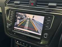 Volkswagen Tiguan TSI BlueMotion Tech SEL - U1202