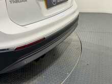 Volkswagen Tiguan TSI BlueMotion Tech SEL - U1202