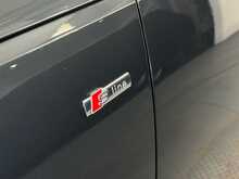Audi A4 Avant TFSI S line - U1209