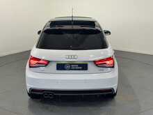 Audi A1 TFSI CoD S line - U1213