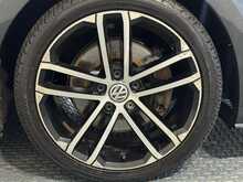 Volkswagen Golf TDI BlueMotion Tech GTD - U1214