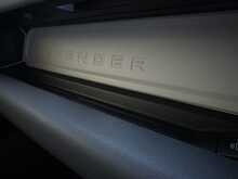 Land Rover Defender 110 D250 MHEV S - U1215