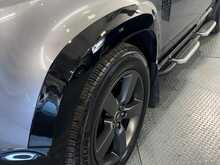 Land Rover Defender 110 D250 MHEV S - U1215